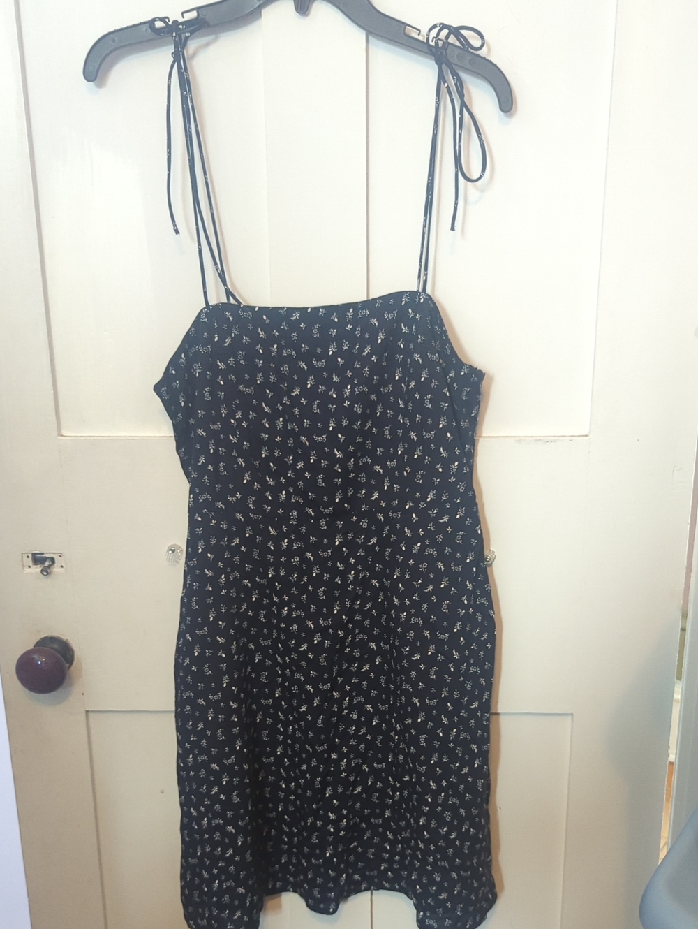 Old Navy Blue Ditsy Floral Cami Dress. Worn once.